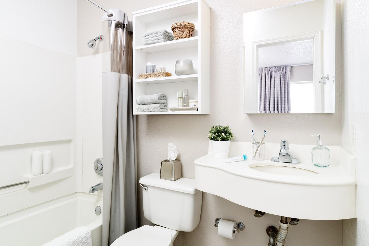 Intown Suites Extended Stay Newport News Va - North Экстерьер фото